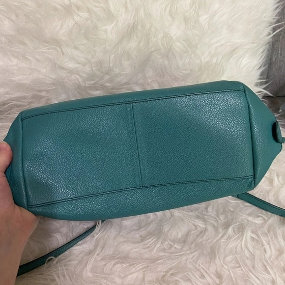 Host Pick!❤️Fossil Sydney Satchel - Picture 6 of 6